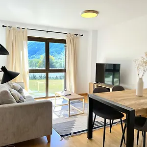 Modern I Familiar A By Rural D'aneu Esterri d'Àneu